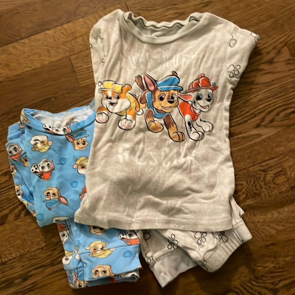 5T paw patrol pajamas - 2 pairs